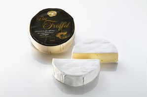 Brie m. trøffel ca. 300 g
